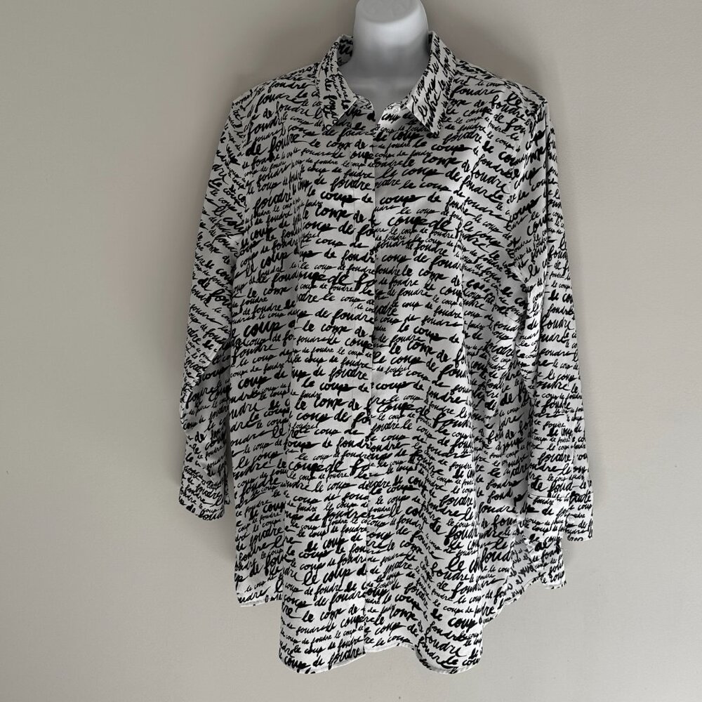 Chico's Size 3 Women's Oversized Shirt Button Down. White and Black Design